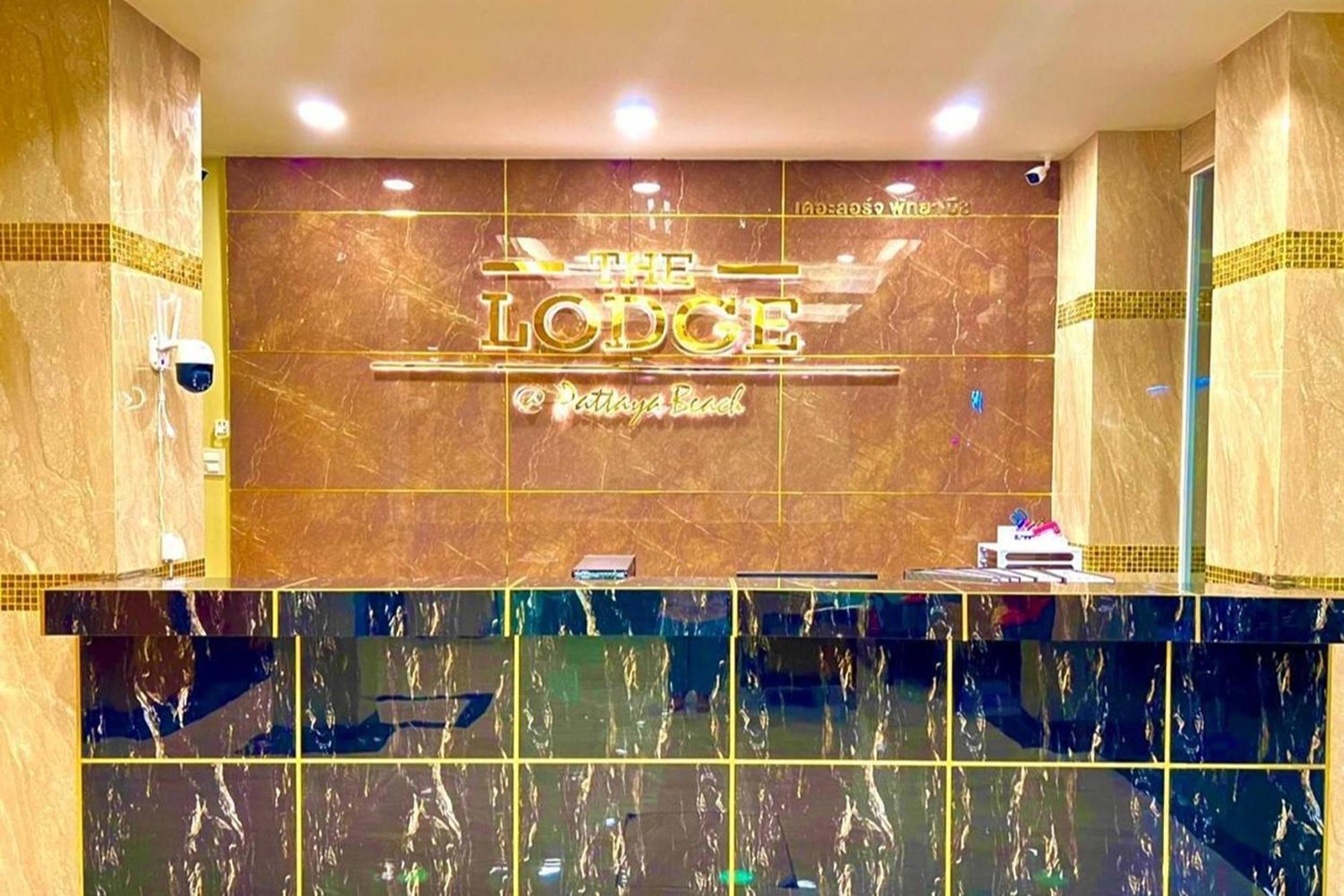The Lodge Pattaya Eksteriør bilde